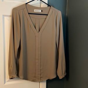 Ladies V-neck blouse